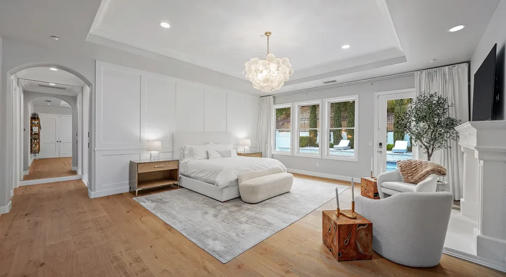 Mark Paul Gosselaar $5.5M Sherman Oaks Mansion Hits the Market 3 Mark Paul Gosselaar $5.5M Sherman Oaks Mansion Hits the Market